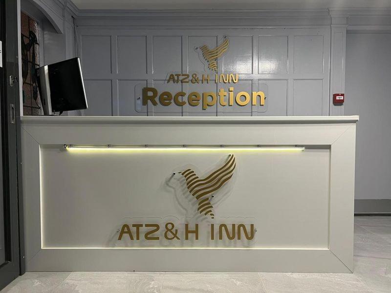 Atz&H Inn لوتون المظهر الخارجي الصورة